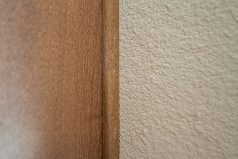 Bradford-BD-07-cabinet-trim