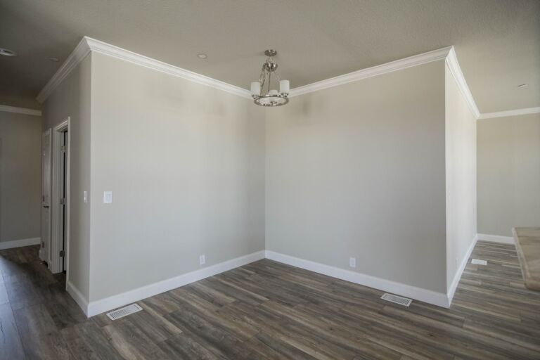 Bradford BD 43 dining room 1