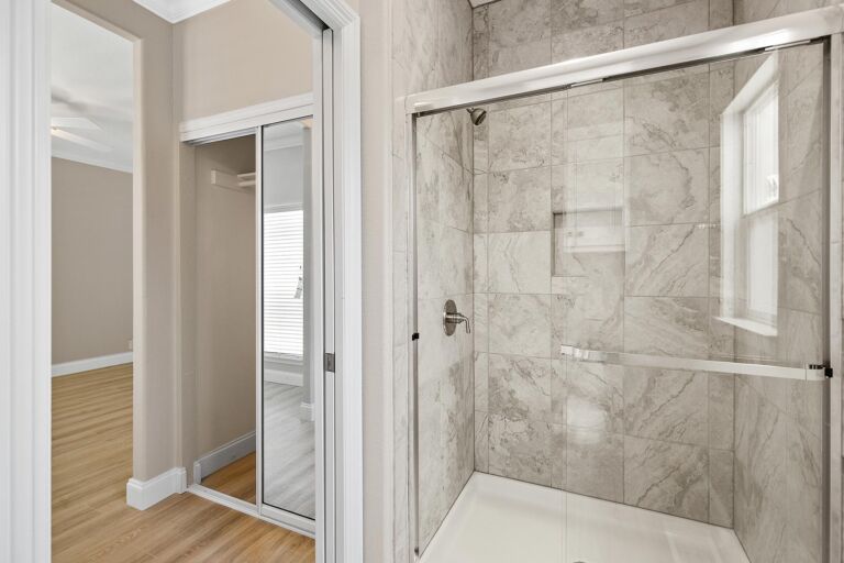 Bradford-BD-4580HSP-Master-Bath-2